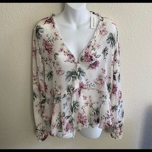 Floral blouse, Apricot Lane